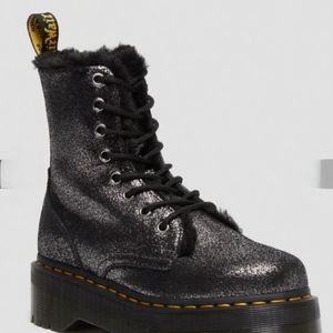 RARE Dr. Martens Jadon Metallic Faux Fur Lined Platform Boots Women’s 8